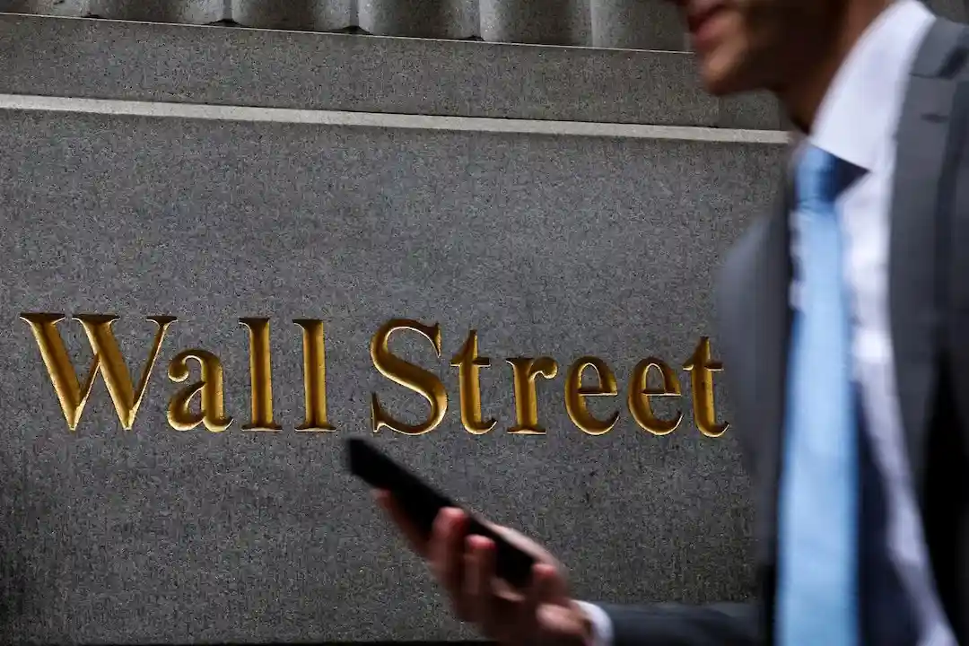 Wall Street 2026 Earnings: Big Banks Beat Expectations as AI Deals Rise